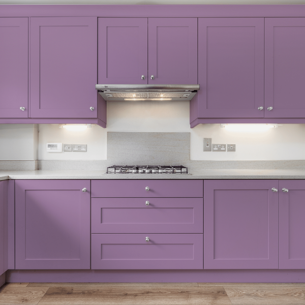 Cuisine peinte avec Peinture Hybride Cadence H 032 Light Mauve